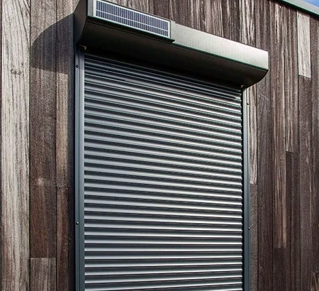 Pose de volets roulants solaires à Rueil-Malmaison
