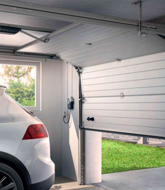 Service porte de garage Breuil-Bois-Robert