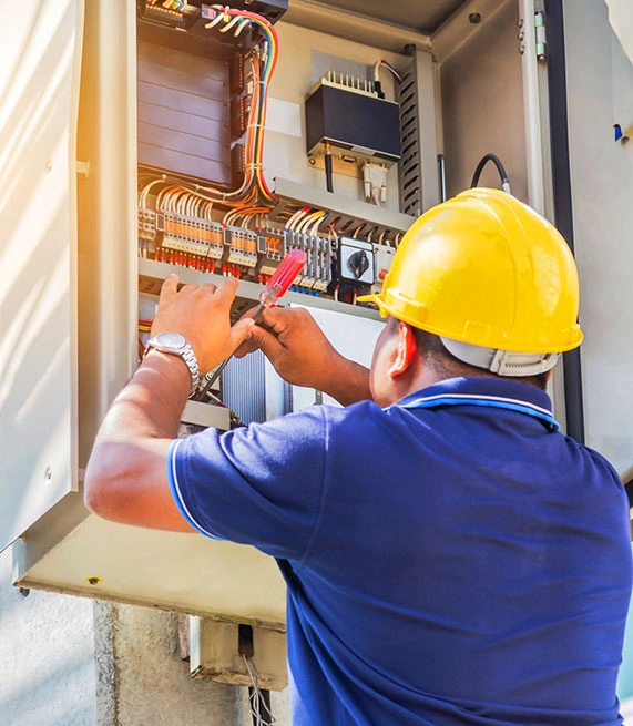 Vous cherchez un électricien en urgence à Courbevoie