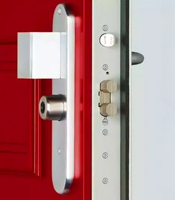 Installation porte blindée Nanterre